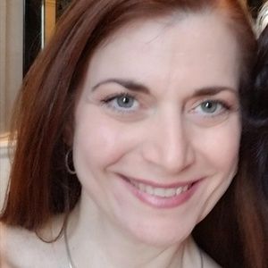 Meet your Posher, Stacy